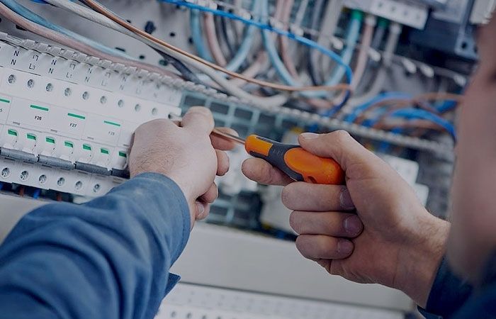 Electrician in West Point